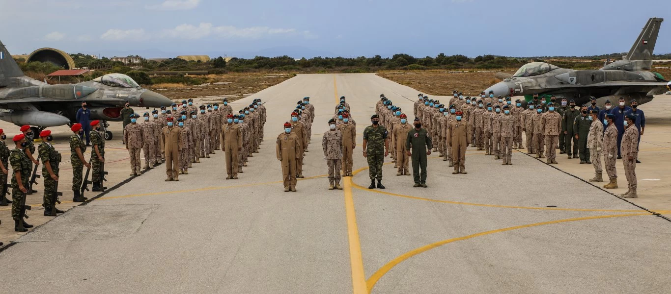 Δεν άρεσε στα τουρκικά ΜΜΕ η επίσκεψη του Αρχηγού ΓΕΕΘΑ των ΗΑΕ στην Ελλάδα